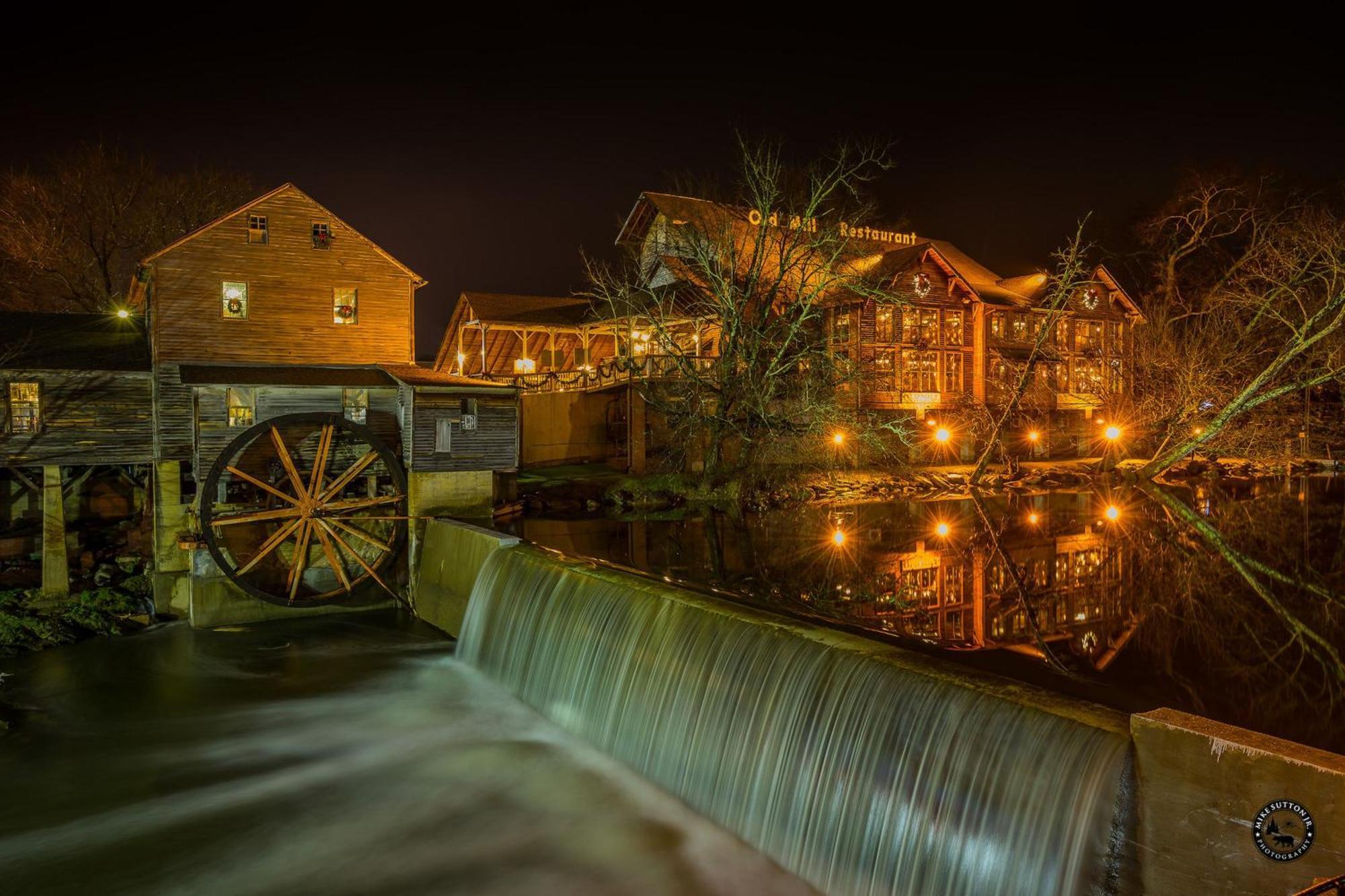 Peaceful In The Pines By Distinctive Getaways Villa Pigeon Forge Esterno foto